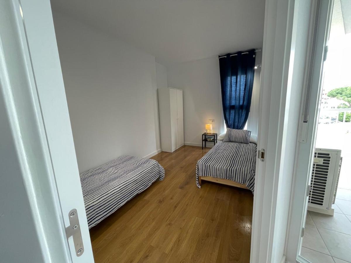 Apartamentos Con Terraza Frente Al Mar By Color Flats Canet d'En Berenguer Ngoại thất bức ảnh
