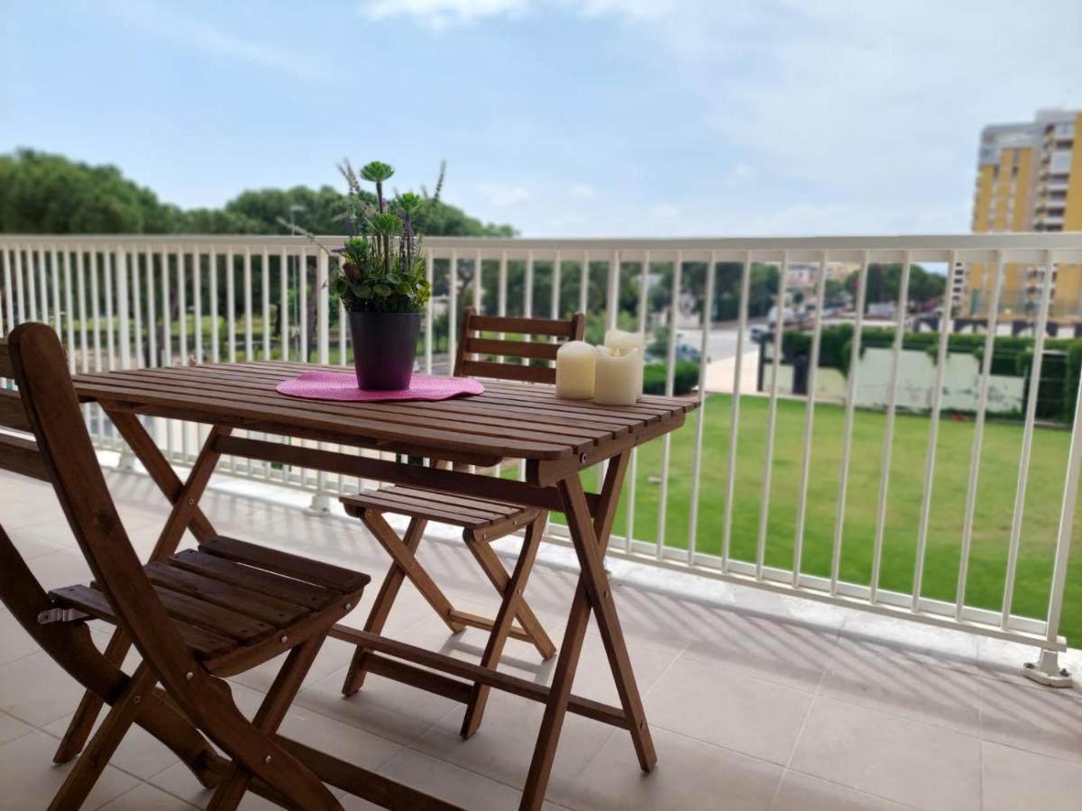 Apartamentos Con Terraza Frente Al Mar By Color Flats Canet d'En Berenguer Ngoại thất bức ảnh