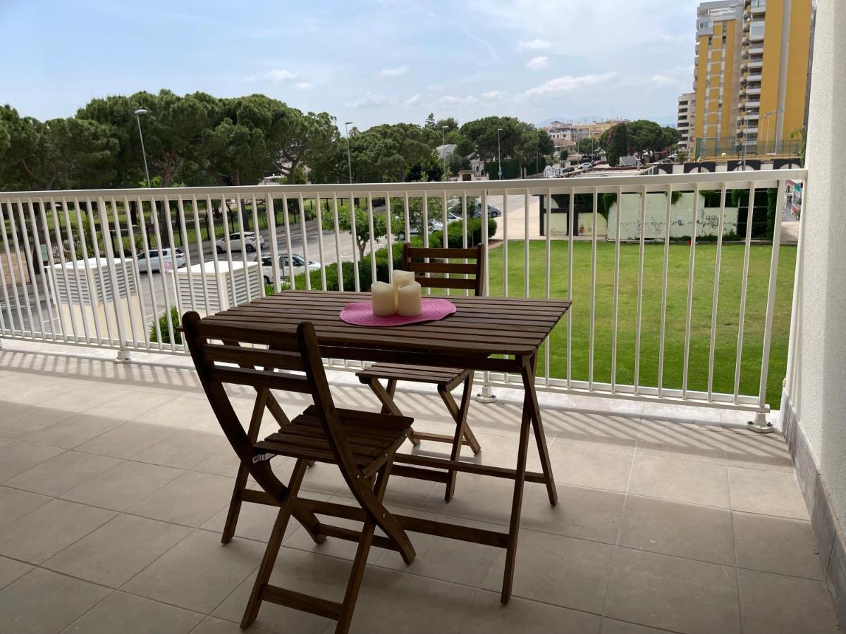 Apartamentos Con Terraza Frente Al Mar By Color Flats Canet d'En Berenguer Ngoại thất bức ảnh